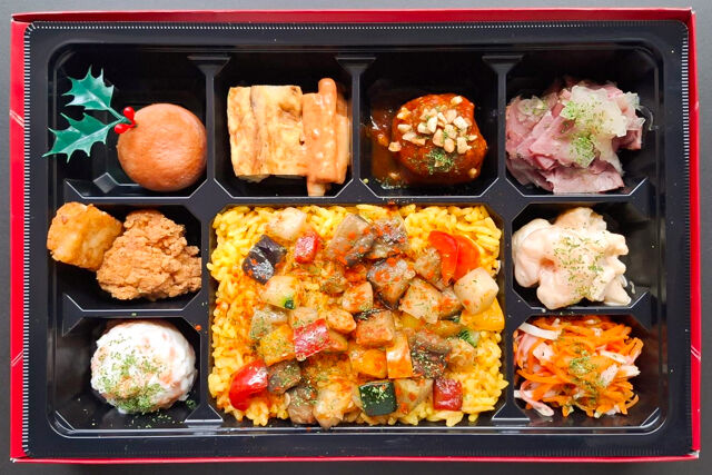 【12月限定】スペイン料理屋がつくる野菜パエリアのクリスマス弁当（ケーキ付き）