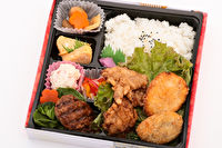 グー弁当-【熨斗対応可】和牛コロッケ＆秘伝の唐揚げ＆黒毛和牛手ごねハンバーグステーキ弁当