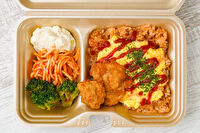 グランデリカ／早朝配達OK ロケ・イベントで人気の定番洋食弁当-とろとろタマゴのオムライスと唐揚げボックス