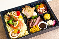 Grill Matsuno-【熨斗対応可】彩りパエリアとトリュフオイルソースの赤身肉ステーキ＆ハーブチキンBOX