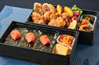 博多明太箱飯 鳴海屋-博多明太のり弁と唐揚げ＆牛たんメンチカツ二段御膳