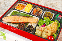 博多明太箱飯 鳴海屋-しゃけのり弁当
