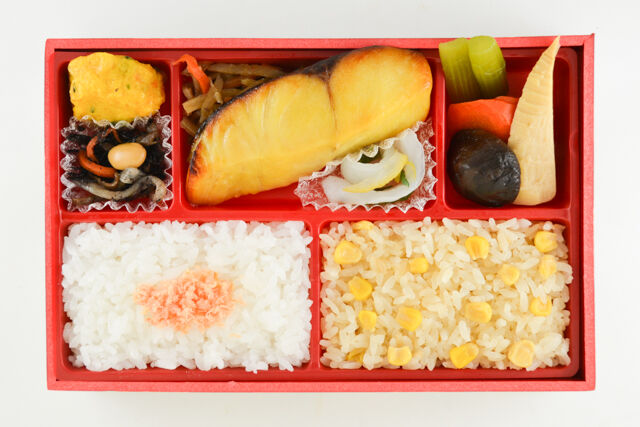 味の浜藤-西京焼と二色ごはん弁当（とうもろこしごはん）