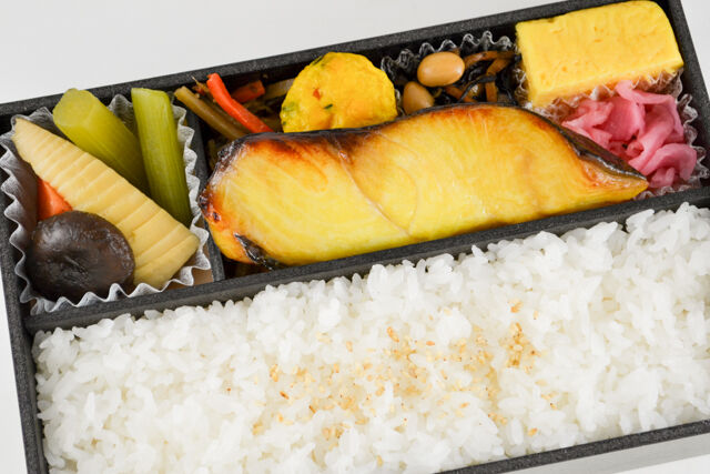 味の浜藤-銀だら西京焼弁当