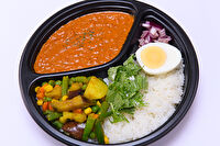 ハラル料理 OSAKAハラルムガル-キーマカレー×ミックスベジタブルカレーのあいがけカレーセット