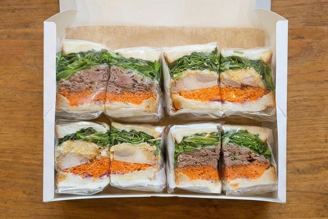 ほおばるキッチン-ローストビーフ＆照り焼きチキンサンド 詰め合わせBOX