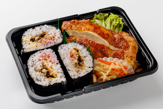 堀堀キッチン-手軽に満足！おにぎらず弁当（照り焼きチキン）