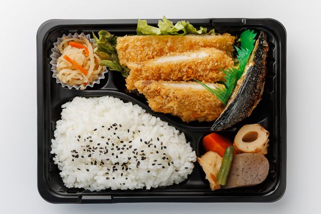 堀堀キッチン-ロースかつ＆サバの塩焼き弁当