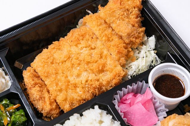 一蓮-大判ロースカツ弁当