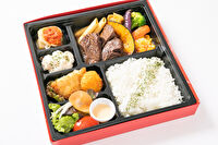 ダイニング イル・ネージュ（東京店）-北海道産牛ほほ肉の赤ワイン煮込み弁当