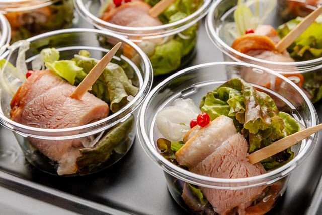 鴨ロースと焼きねぎピンチョス