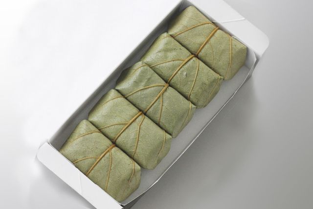 ゐざさ-初夏の柿の葉寿司3種5個入