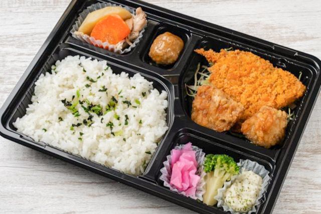 ゆうゆう弁当-【コスパ】アジフライ＆唐揚げ弁当