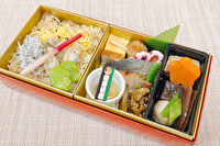 歌舞伎座-＜3月4月限定＞観劇弁当～煮あさりとシラスの五目御飯～