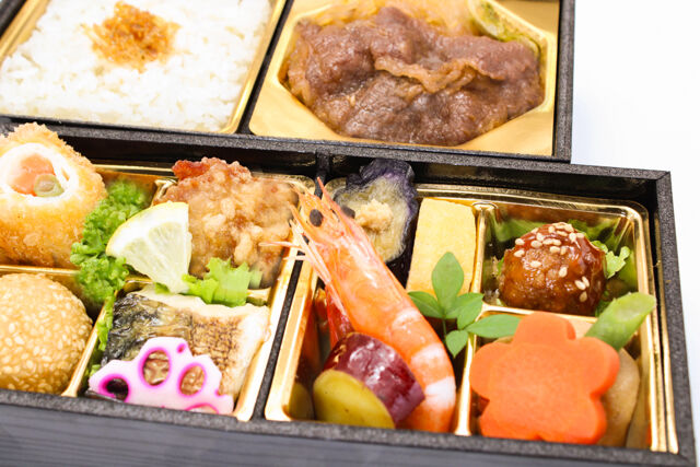 創業70年かどや-鹿児島県産黒毛和牛のすきやき 彩御膳 ちりめん山椒ご飯「瑠香」（りゅうこう）No.59-3