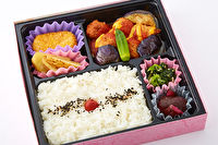 懐石・仕出し りんと-ミートボールと野菜のトマトチーズソース弁当
