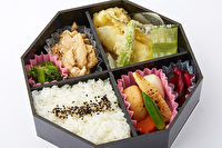 懐石・仕出し りんと-下田さん家の豚すき弁当 ※お茶付き