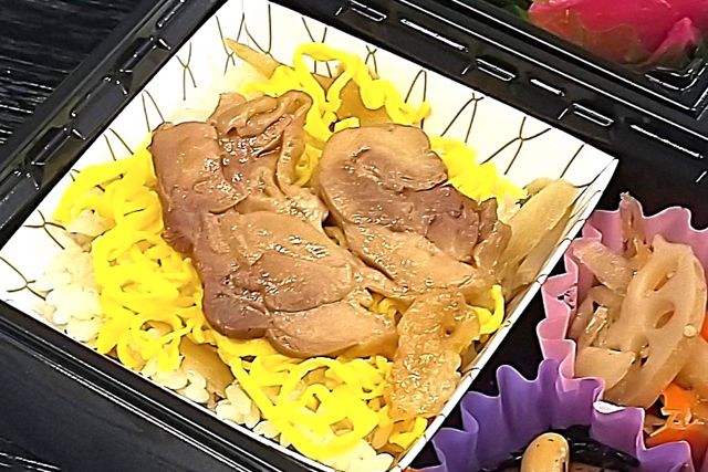 懐石・仕出し りんと-東京都産ブランド豚「柔豚（やわらとん）」×東京しゃも弁当ー東京ブランド巡りシリーズー