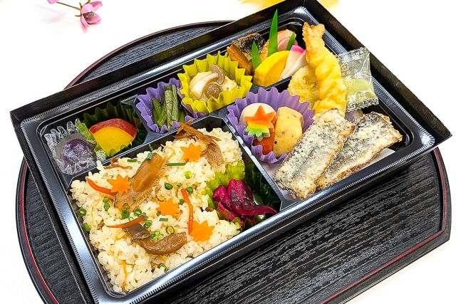 懐石・仕出し りんと-9月10月限定！四季替わり季節のお弁当 日和（ひより）