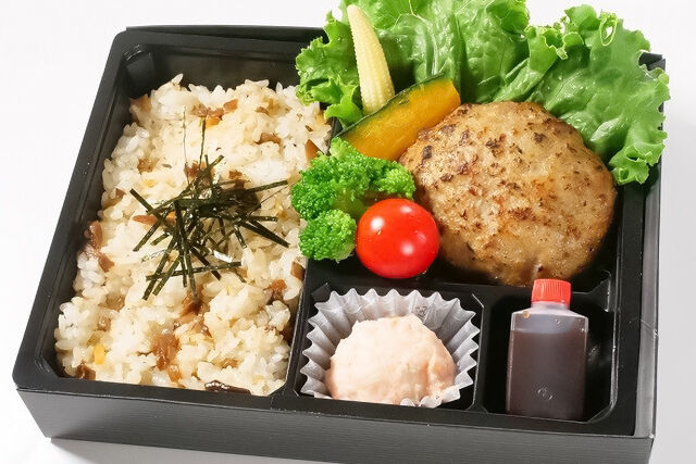 熟成焼肉 ハンバーグ 格之進 プラチナム-【金格の季節限定】格之進ハンバーグ＆松茸ごはん弁当