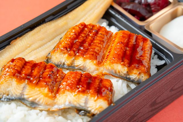 竈炊き 鰻治郎-うなぎと穴子1本重【吟】