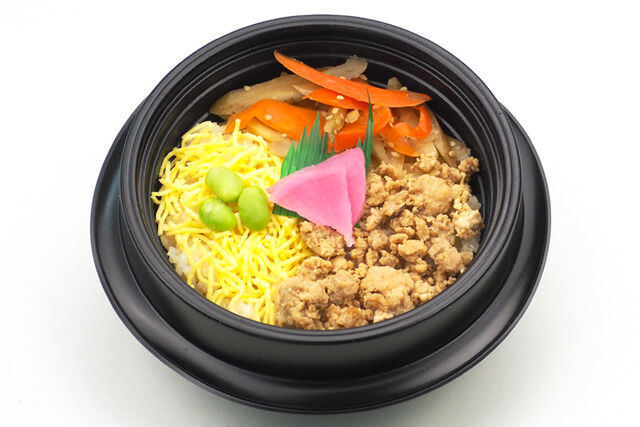 釜めし弁慶-【熨斗対応可】鶏そぼろ釜めし
