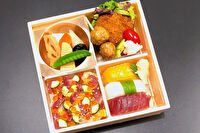 割烹 佰花-バラちらしと握り寿司御膳～おろしひれかつ～