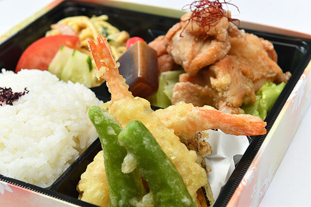 割烹 小田-若鶏唐揚げ弁当