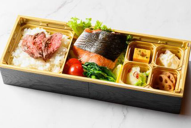 割烹 やまもと