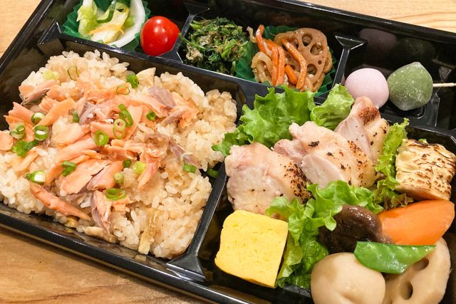 割烹 やまもと-望〜鶏肉の炙り焼きと鮭湯葉ご飯懐石