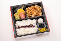 割烹出水-豚の生姜焼き弁当