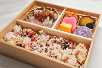 割烹出水-ローストビーフの梅ちりめんご飯弁当