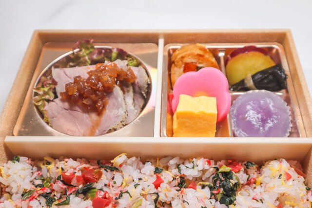 割烹出水-ローストビーフの梅ちりめんご飯弁当