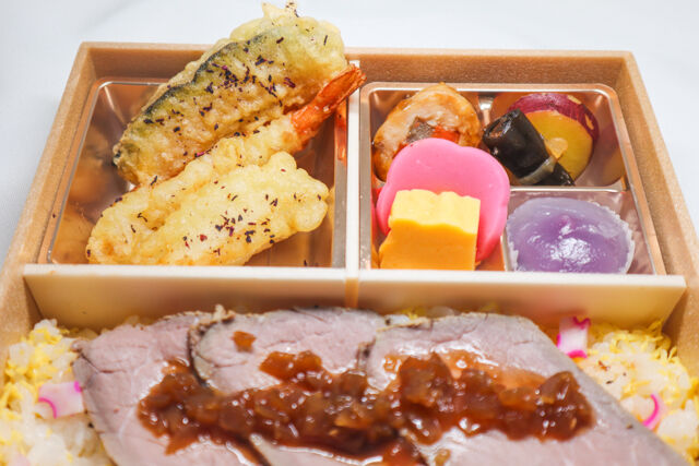 割烹出水-3種天ぷらのローストビーフ弁当