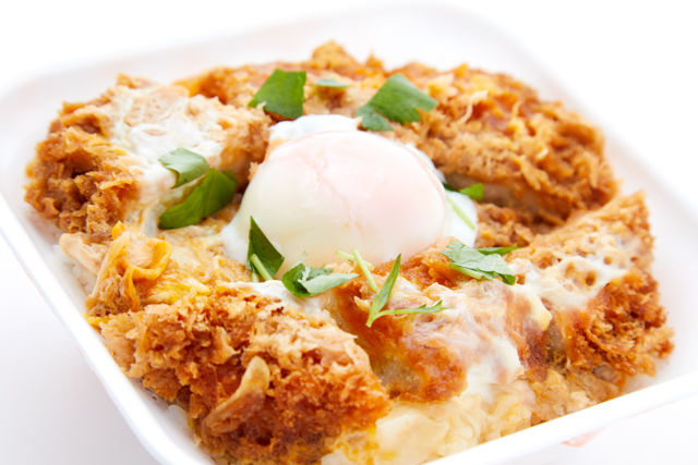 かつや の 特カツ丼弁当 ごちクル お弁当の配達 デリバリー