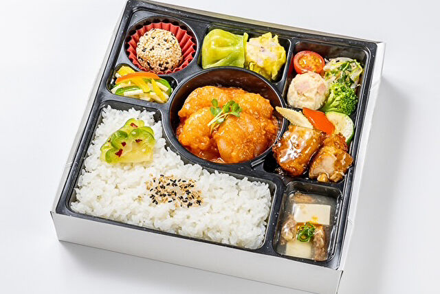 中華ダイニング 家座冨-【熨斗対応可】エビチリ＆若鳥のあんかけ唐揚げ弁当