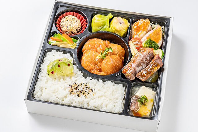 【熨斗対応可】エビチリ＆よだれ鶏＆牛ステーキオイスター炒め弁当