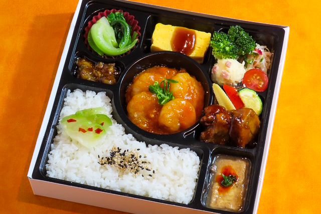 中華ダイニング 家座冨-【熨斗対応可】【グルテンフリー】エビチリ＆若鳥の黒酢あんかけ唐揚げ弁当