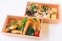 季節料理 和彩亭-豚ロースの濃厚味噌漬け焼き二段弁当
