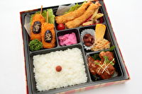 キッチンやまなか-選べるご飯の豚味噌カツと若鶏八丁味噌焼き御膳