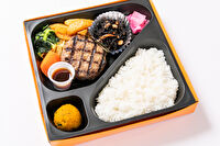 キッチンHIMAWARI-【熨斗対応可】牛肉100％ 直火網焼きステーキハンバーグ ボリューム弁当