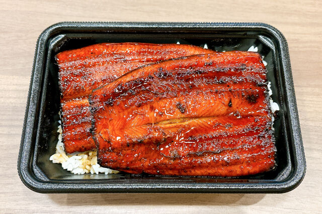 清須名代鰻屋黒船-鰻重 特上（一尾）