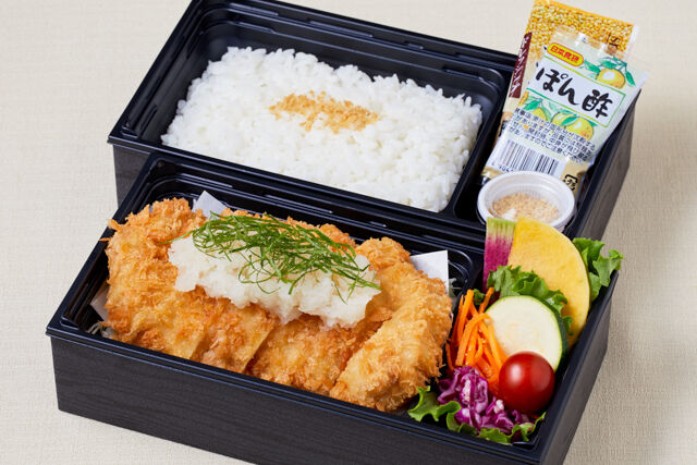 こだわりとんかつ神楽 はなれ-おろしたっぷりロースカツ御膳