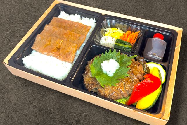 焼肉KOKUZO-A5ランク黒毛和牛和風ハンバーグ＆焼肉弁当