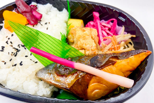 ランチファクトリー-ブリの照焼わっぱ