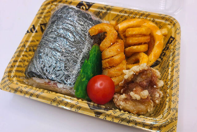 ランチファクトリー-ポーク玉子おにぎりセットB