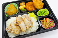 まかない弁当 まかや-大葉アジフライとローストポークご飯弁当