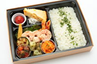 manma cafe-海老のバーニャカウダと5種のデリBOX
