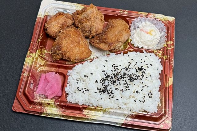 名古屋めし まるはち屋-唐揚げランチ
