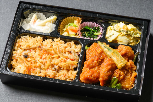 まるやま食堂-特製チキン南蛮弁当